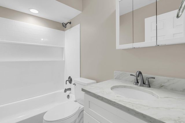 109 Halcyon Road, Summerville, SC 29483