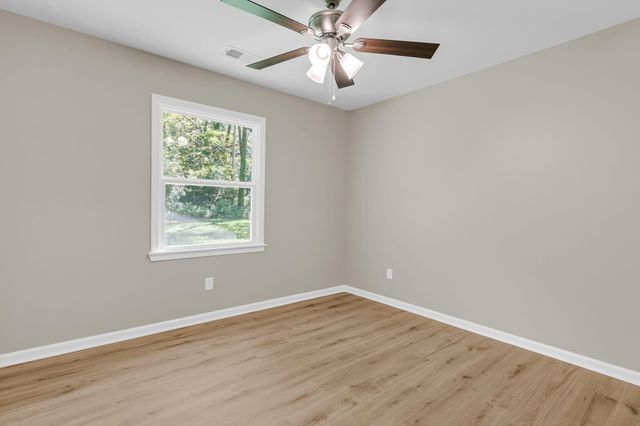 109 Halcyon Road, Summerville, SC 29483