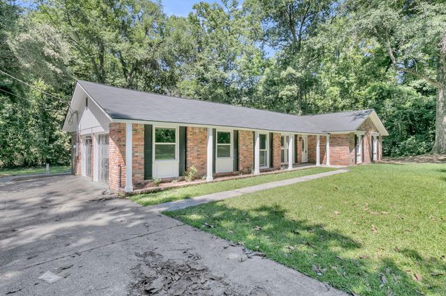109 Halcyon Road, Summerville, SC 29483