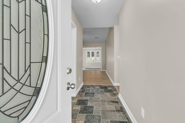 109 Halcyon Road, Summerville, SC 29483
