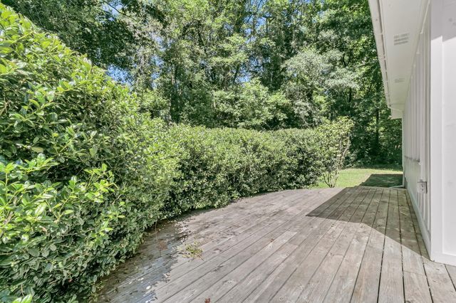 109 Halcyon Road, Summerville, SC 29483