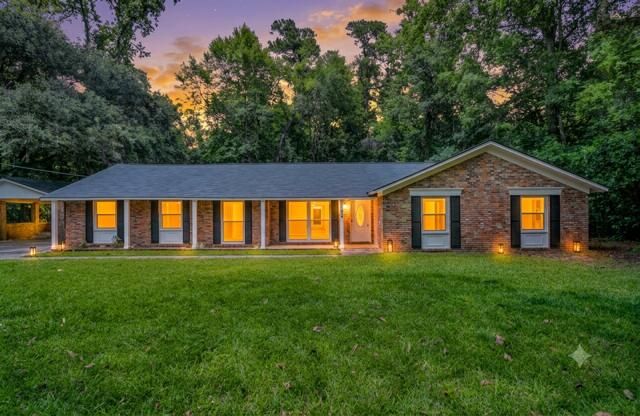 109 Halcyon Road, Summerville, SC 29483