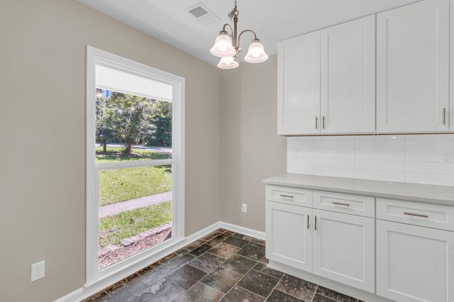 109 Halcyon Road, Summerville, SC 29483