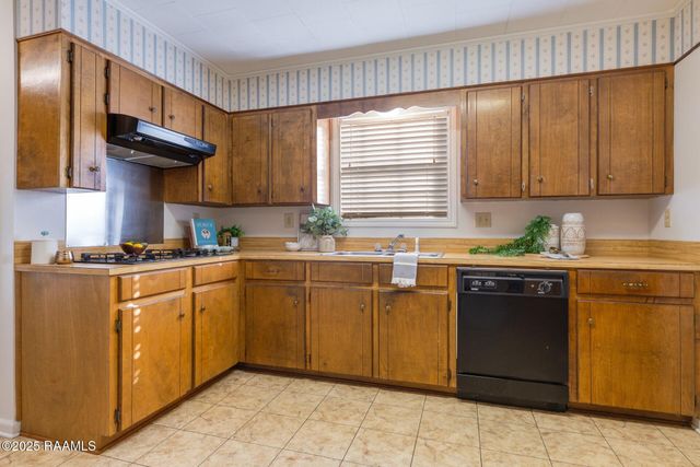 204 Stephanie Drive, St. Martinville, LA 70582