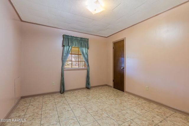 204 Stephanie Drive, St. Martinville, LA 70582