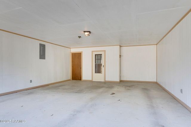 204 Stephanie Drive, St. Martinville, LA 70582