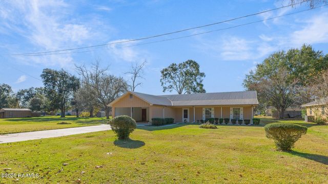 204 Stephanie Drive, St. Martinville, LA 70582