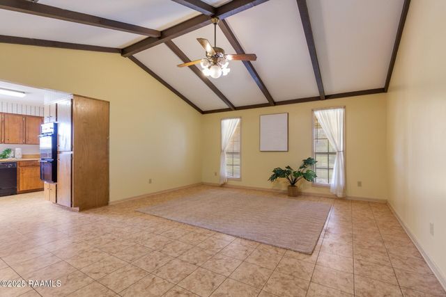 204 Stephanie Drive, St. Martinville, LA 70582