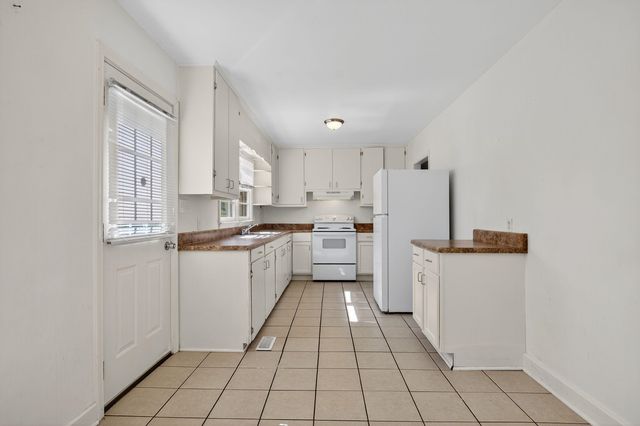 2228 Aleaf Terrace, Spartanburg, SC 29302