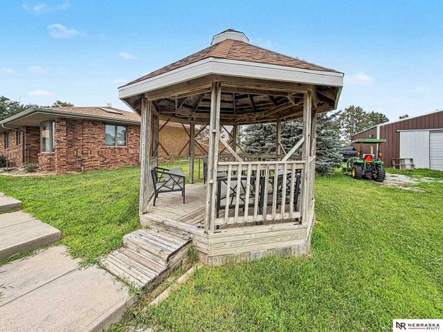 6100 W Waverly Road, Raymond, NE 68428