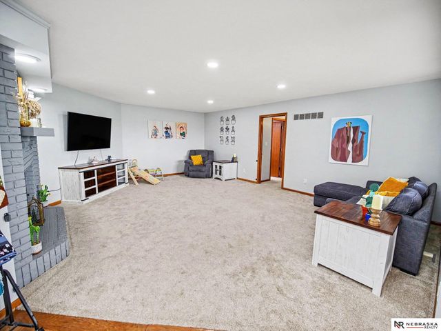 6100 W Waverly Road, Raymond, NE 68428