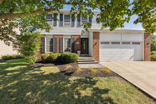 5318 Whispering Oak Boulevard, Hilliard, OH 43026