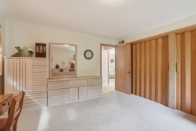 600 Florence Avenue, Evanston, IL 60202