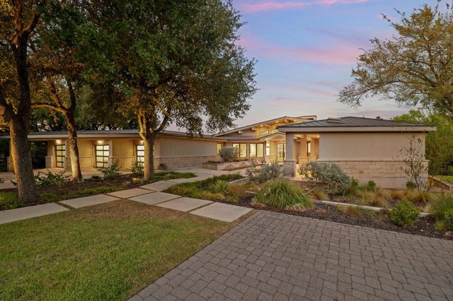 10 Hedge LN, Austin, TX 78746