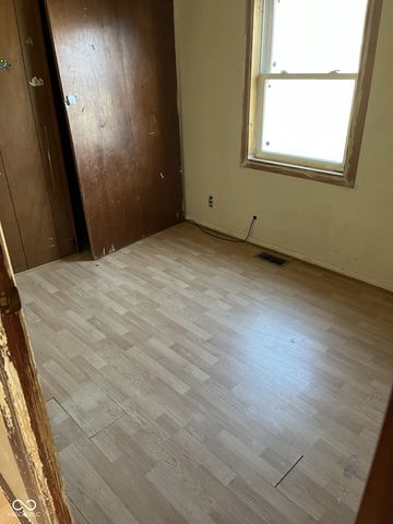 5919 W 41st Place, Indianapolis, IN 46254