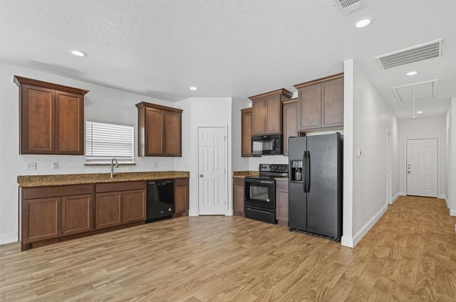 1714 Oneal Street, Greenville, TX 75401