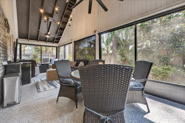 627 Bayshore Dr, Miramar Beach, FL 32550