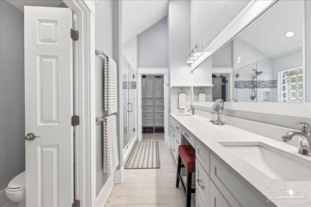 627 Bayshore Dr, Miramar Beach, FL 32550