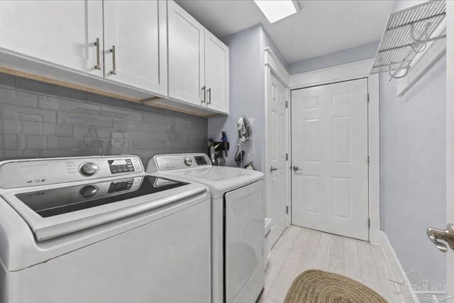 627 Bayshore Dr, Miramar Beach, FL 32550