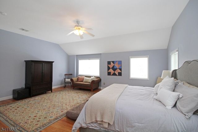 47 Ward Rd, Hardwick Twp., NJ 07825