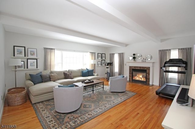 47 Ward Rd, Hardwick Twp., NJ 07825