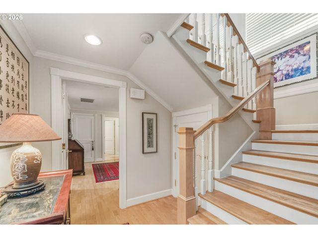 -1 WOODLAND Ln, Florence, OR 97439