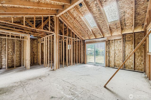 16955 185th Avenue NE, Woodinville, WA 98072