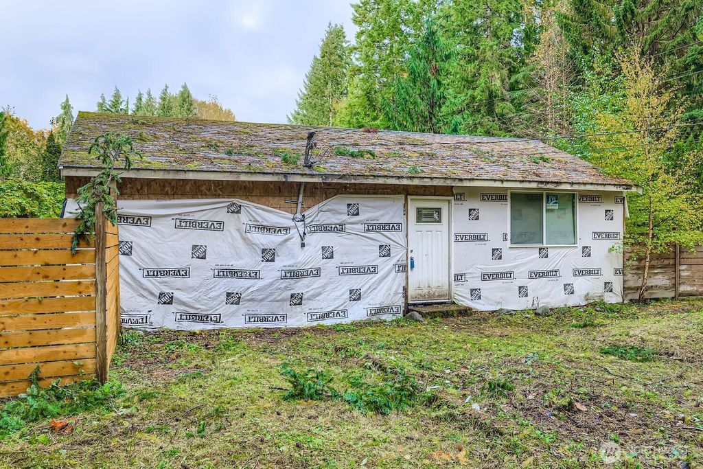 16955 185th Avenue NE, Woodinville, WA 98072