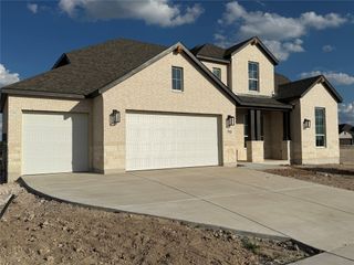 712 South Hemingway LOOP, Liberty Hill, TX 78642