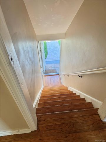 92 S Fulton Street, Westbury, NY 11590