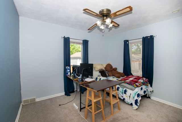 2102 55th Street, Des Moines, IA 50310