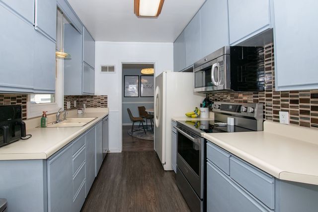 2102 55th Street, Des Moines, IA 50310