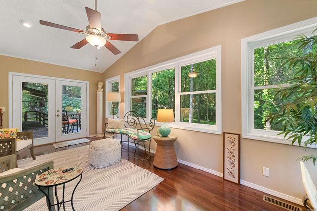 2 Charnela Lane, Hot Springs Village, AR 71909