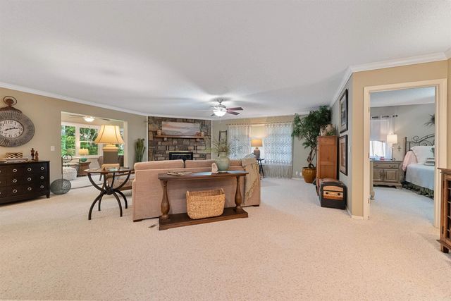 2 Charnela Lane, Hot Springs Village, AR 71909