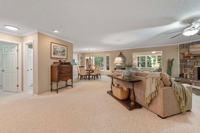 2 Charnela Lane, Hot Springs Village, AR 71909