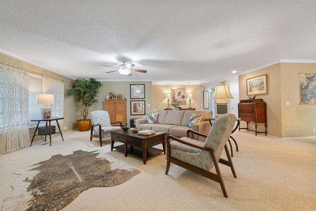 2 Charnela Lane, Hot Springs Village, AR 71909