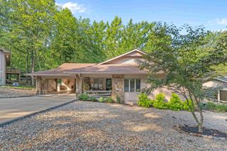 2 Charnela Lane, Hot Springs Village, AR 71909