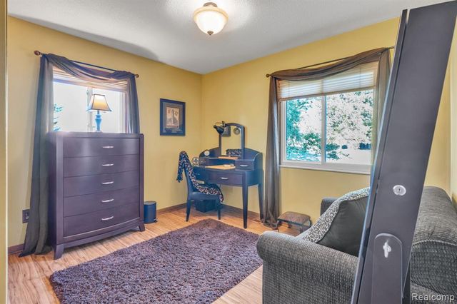 11056 N Irish Road, Otisville, MI 48463