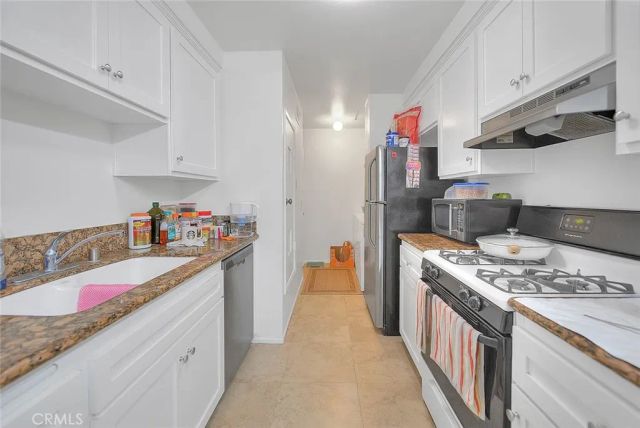 2125 E Aroma Drive, West Covina, CA 91791