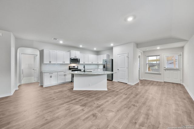 903 Red Merganser, San Antonio, TX 78253