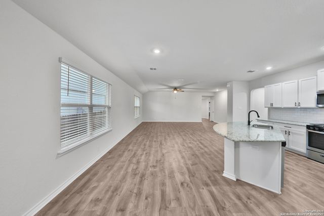 903 Red Merganser, San Antonio, TX 78253