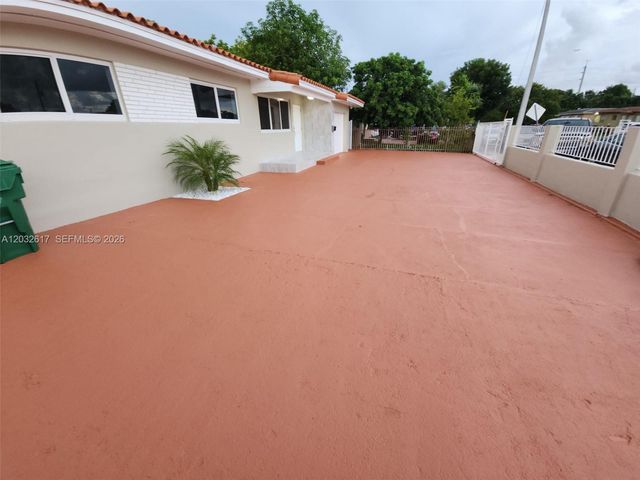 950 NW 36th Avenue 0, Miami, FL 33125