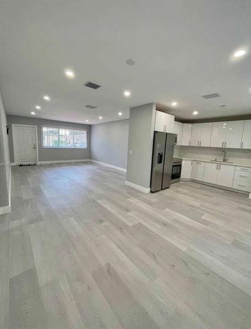 950 NW 36th Avenue 0, Miami, FL 33125
