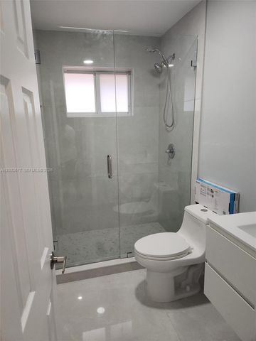 950 NW 36th Avenue 0, Miami, FL 33125