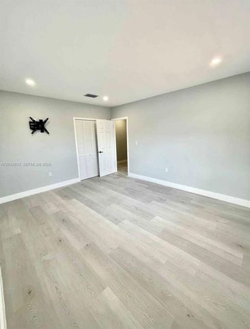 950 NW 36th Avenue 0, Miami, FL 33125