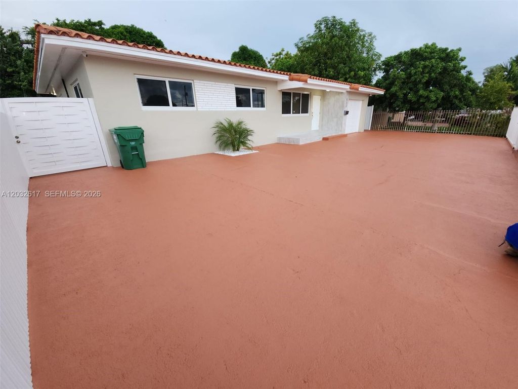 950 NW 36th Avenue 0, Miami, FL 33125