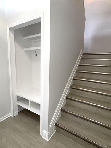 4213 Elizabeth Avenue, Canton, MI 48188