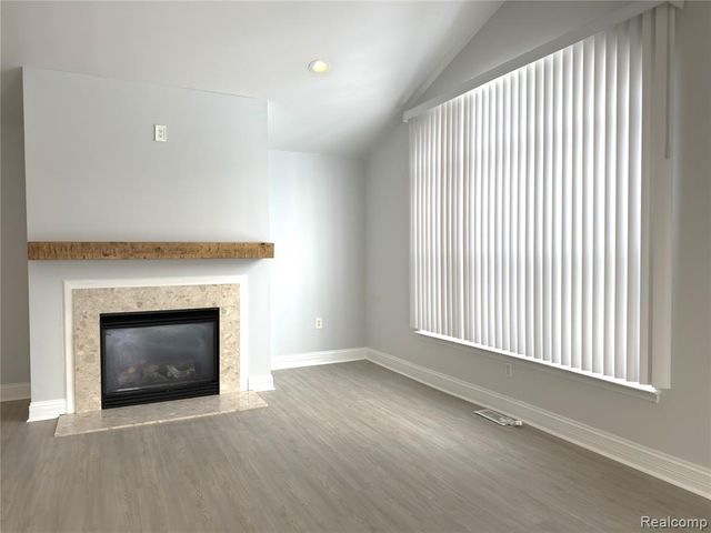 4213 Elizabeth Avenue, Canton, MI 48188