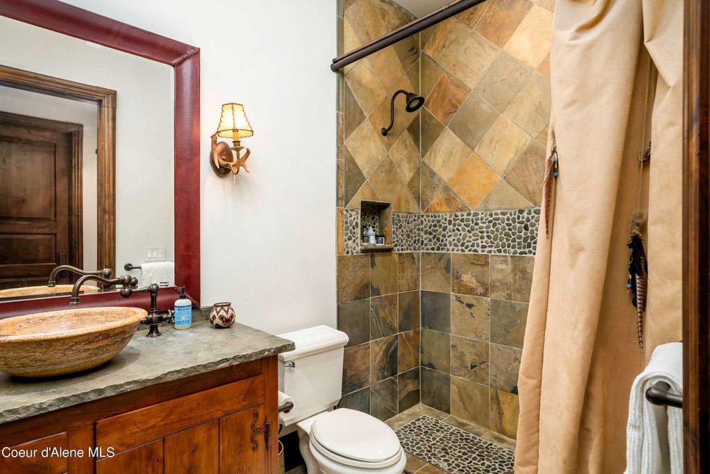 16692 S LAZURITE DR, Coeur d'Alene, ID 83814 photo 48