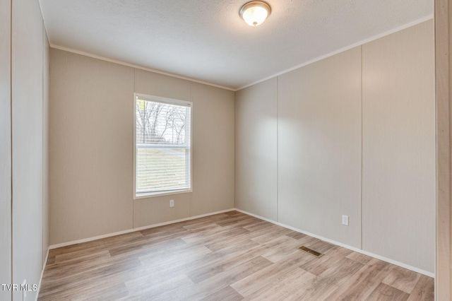 192 Meadow View Road, Rogersville, TN 37857